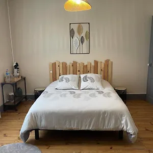 Privee Et Sa Salle De Bain Attenante , Mazamet France